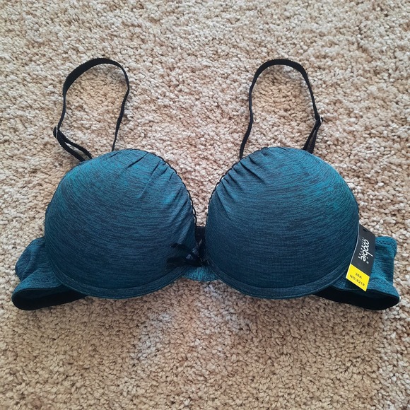NWT Coobie 36 A Bra..  Padded Underwire, removable straps. - Picture 1 of 4